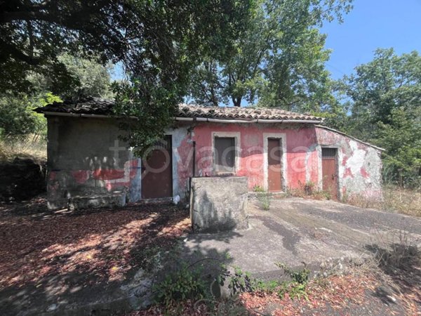 casa indipendente in vendita a Nicolosi
