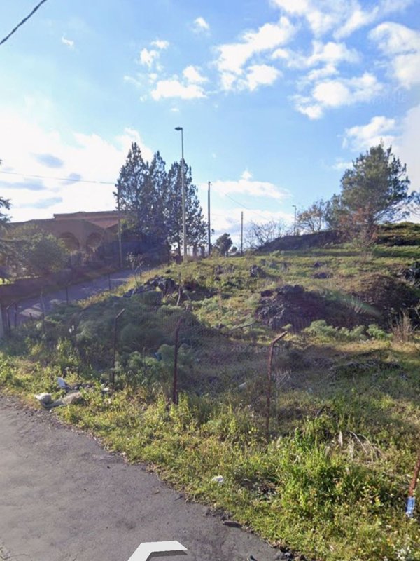 casa indipendente in vendita a Nicolosi