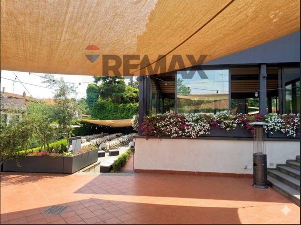 negozio in vendita a Nicolosi