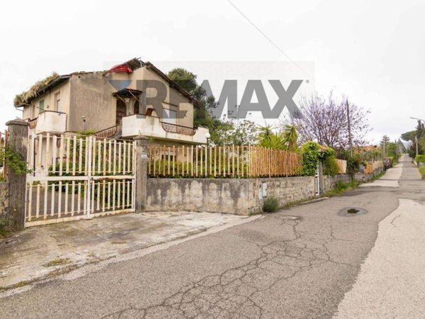 casa indipendente in vendita a Nicolosi