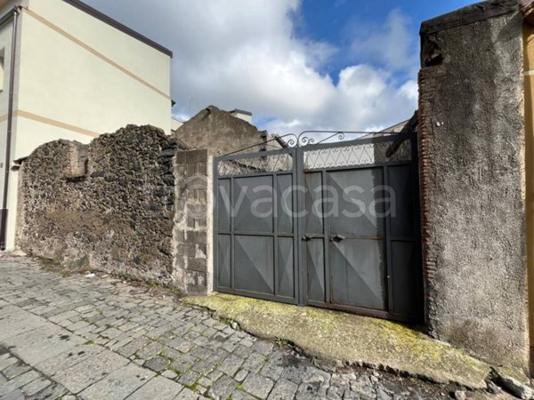 casa indipendente in vendita a Nicolosi