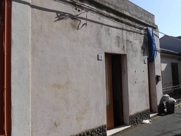 casa indipendente in vendita a Nicolosi