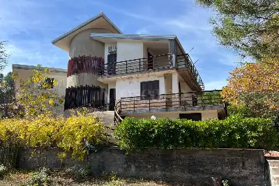 casa indipendente in vendita a Nicolosi