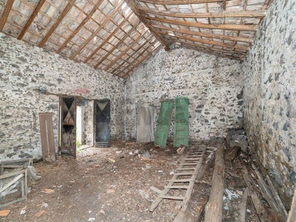 casa indipendente in vendita a Nicolosi
