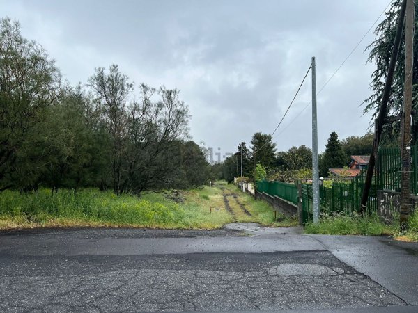 terreno in vendita a Nicolosi