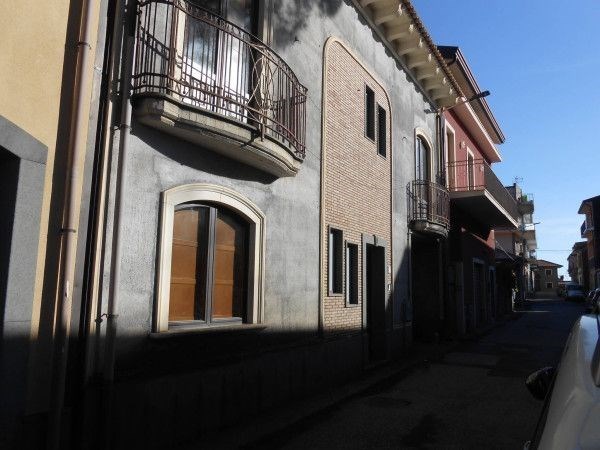 casa indipendente in vendita a Nicolosi