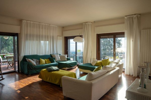 casa indipendente in vendita a Nicolosi