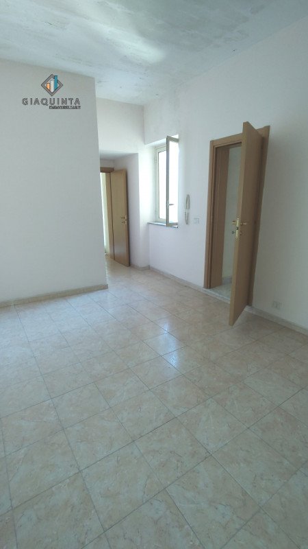 casa indipendente in vendita a Palagonia