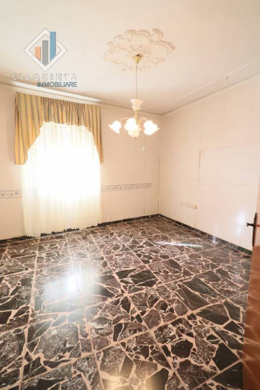 casa indipendente in vendita a Palagonia