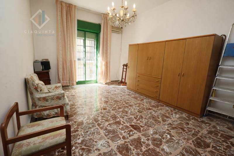 casa indipendente in vendita a Palagonia