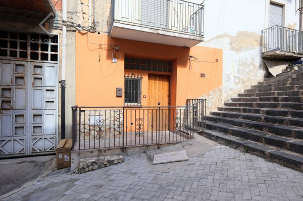 appartamento in vendita a Palagonia
