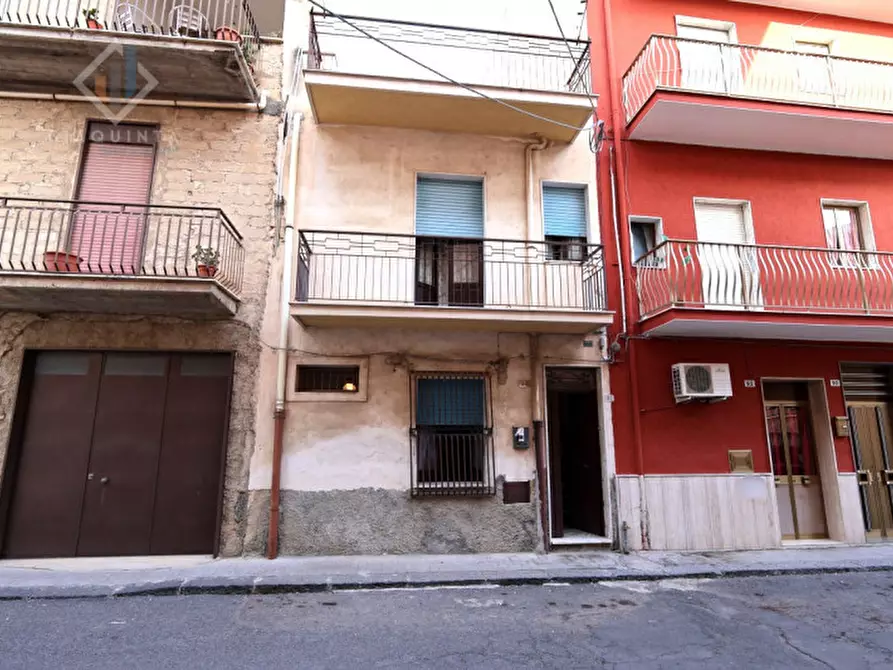 casa indipendente in vendita a Palagonia