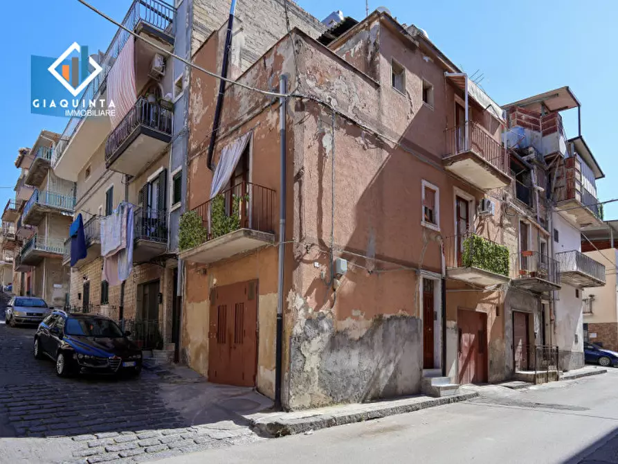 casa indipendente in vendita a Palagonia