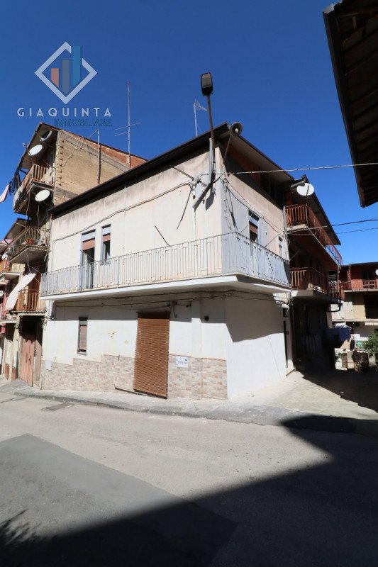 appartamento in vendita a Palagonia