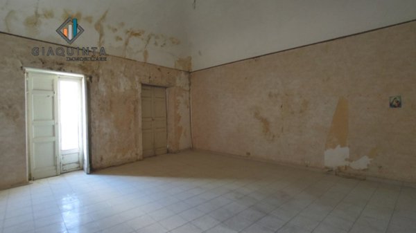 casa indipendente in vendita a Palagonia