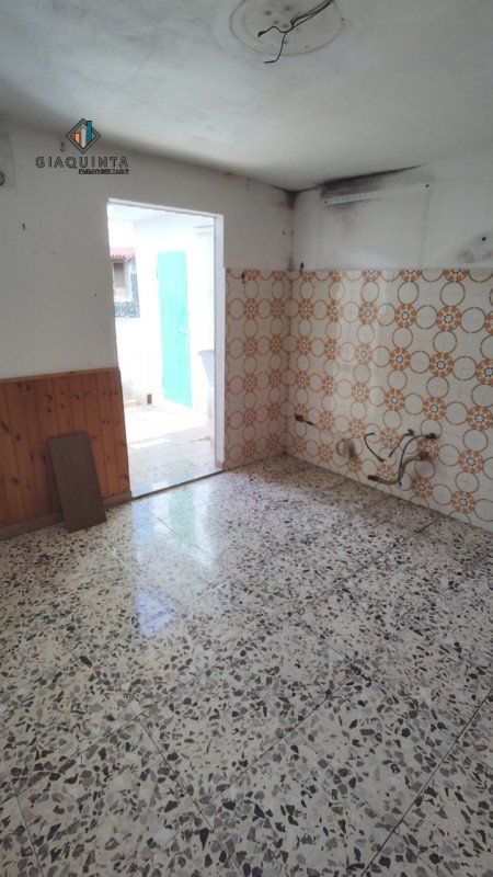 casa indipendente in vendita a Palagonia