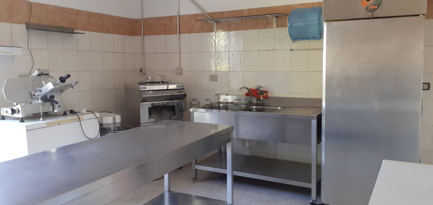 negozio in vendita a Palagonia