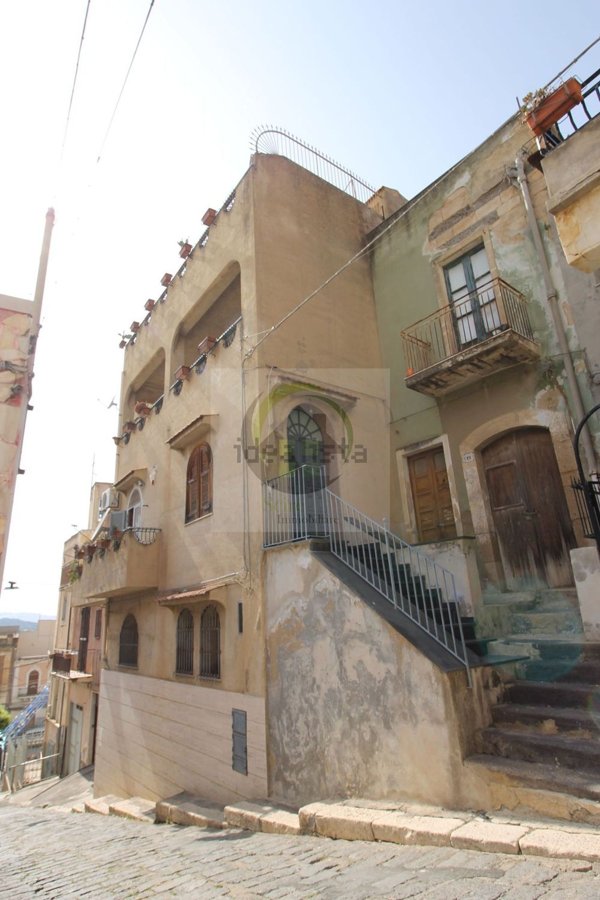appartamento in vendita a Palagonia