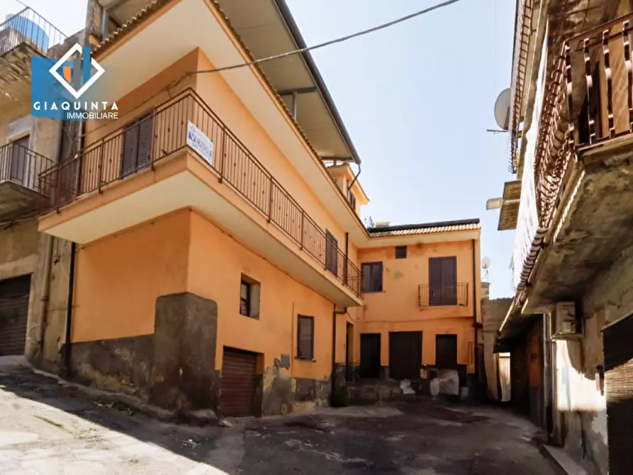 casa indipendente in vendita a Palagonia