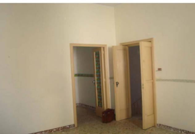 casa indipendente in vendita a Palagonia