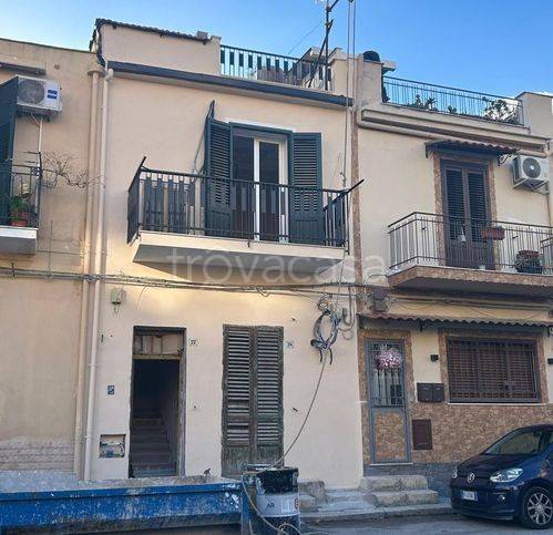 appartamento in vendita a Palagonia