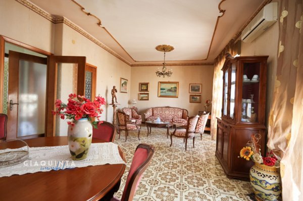 appartamento in vendita a Palagonia