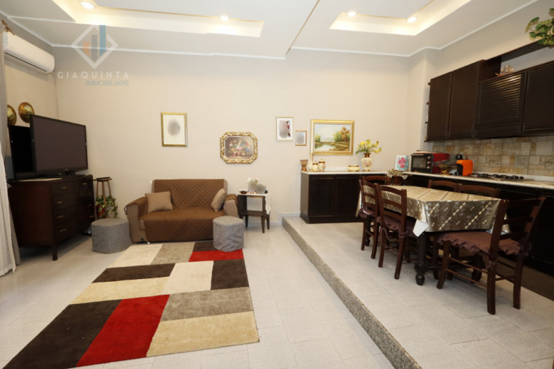 casa indipendente in vendita a Palagonia