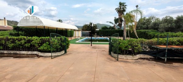 negozio in vendita a Palagonia