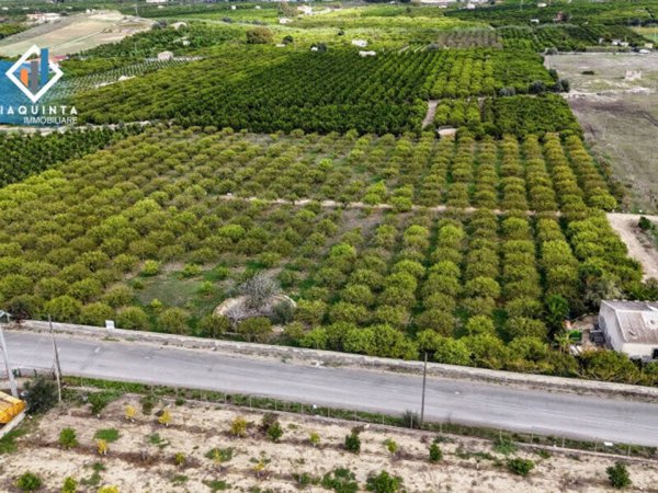 terreno edificabile in vendita a Palagonia