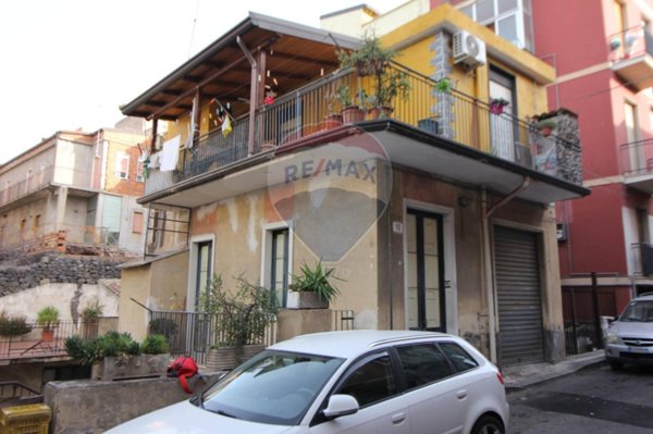 casa indipendente in vendita a Paternò
