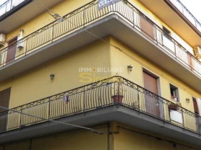 appartamento in vendita a Paternò in zona Centro Storico