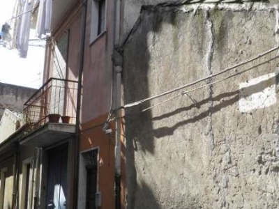 intera palazzina in vendita a Paternò