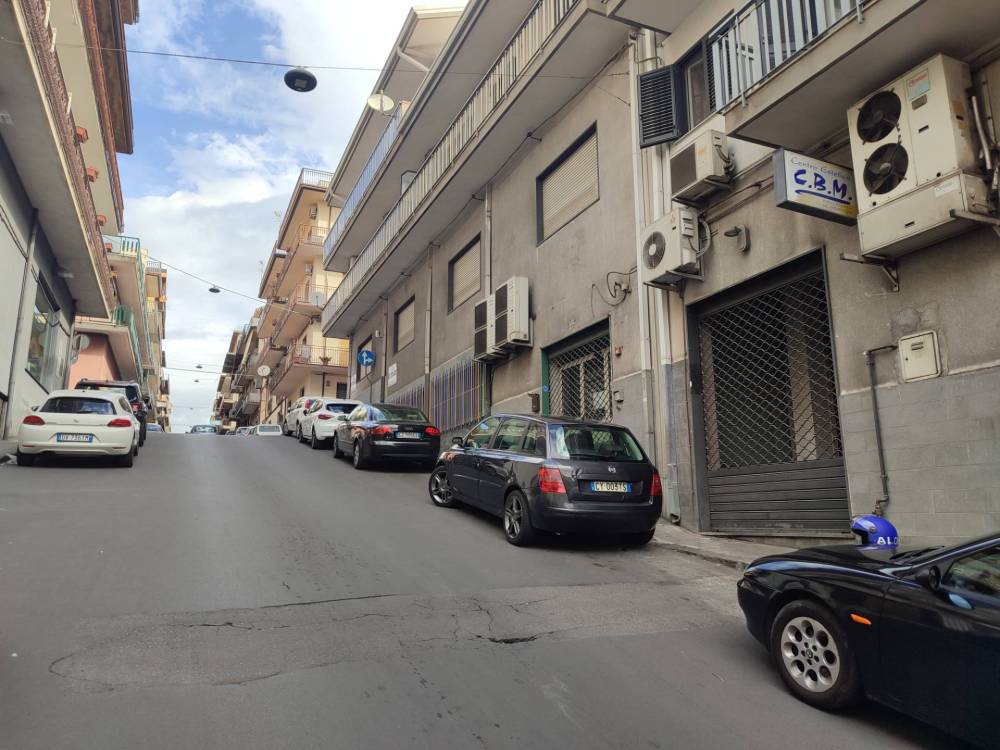 negozio in vendita a Paternò