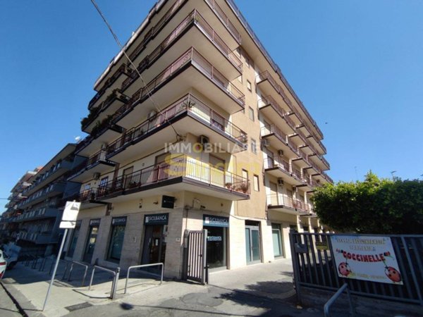 appartamento in vendita a Paternò in zona Centro Storico