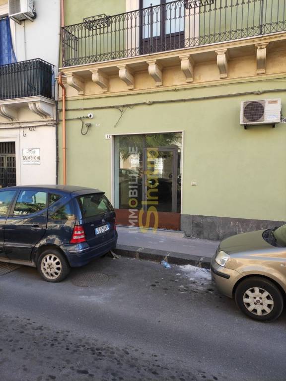 trivano in vendita a Paternò in zona Centro Storico