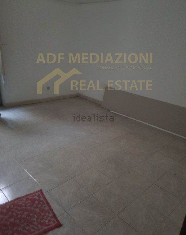 appartamento in vendita a Paternò in zona Centro Storico