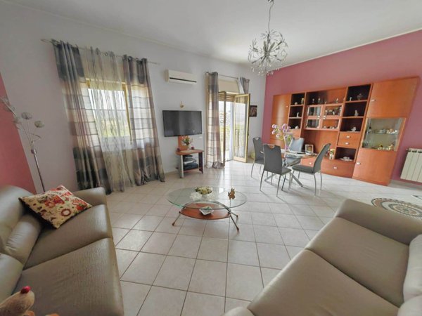 appartamento in vendita a Paternò