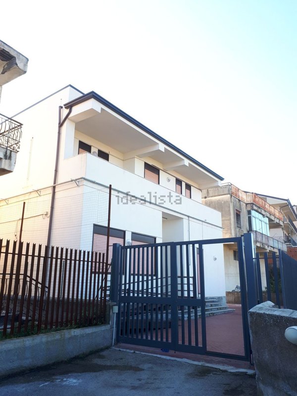 casa indipendente in vendita a Paternò