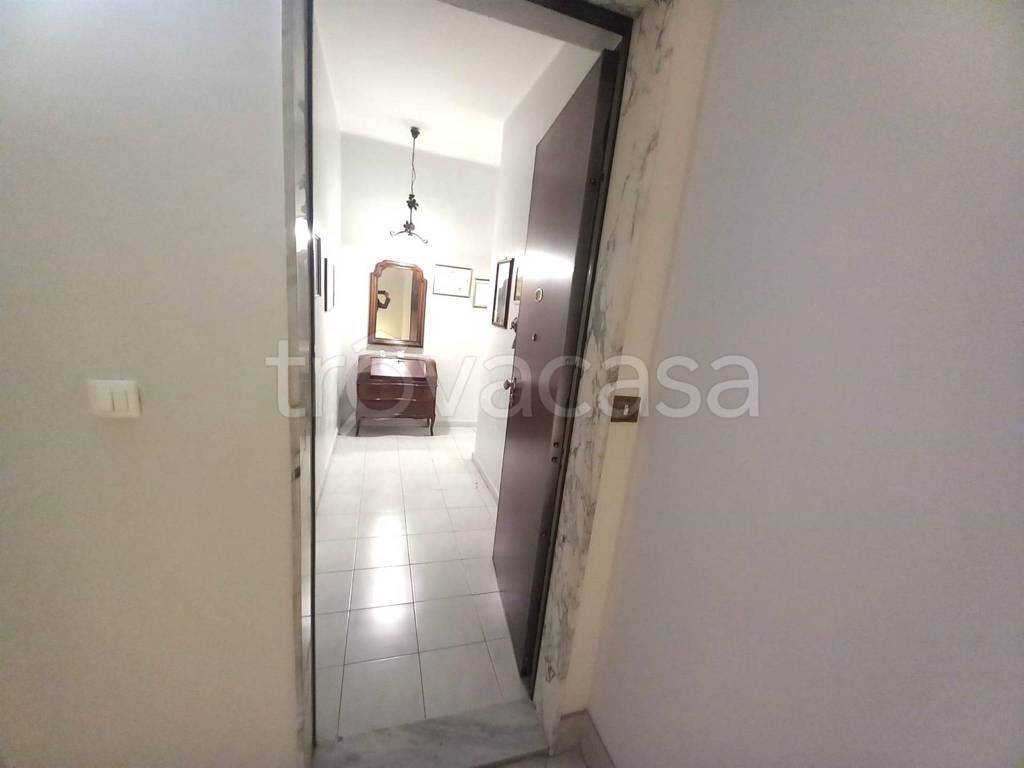 appartamento in vendita a Paternò in zona Centro Storico