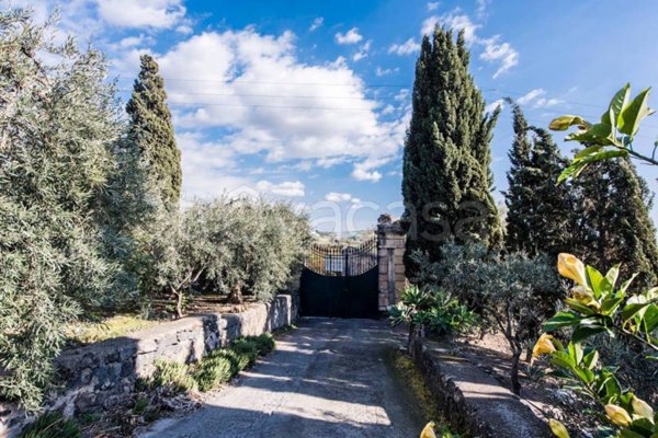 casa indipendente in vendita a Paternò