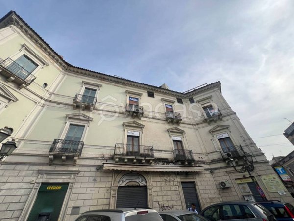appartamento in vendita a Paternò in zona Centro Storico