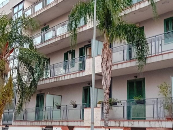 appartamento in vendita a Paternò in zona Centro Storico