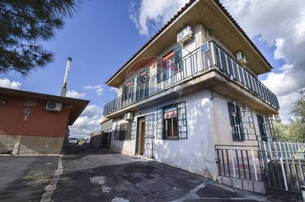 casa indipendente in vendita a Paternò