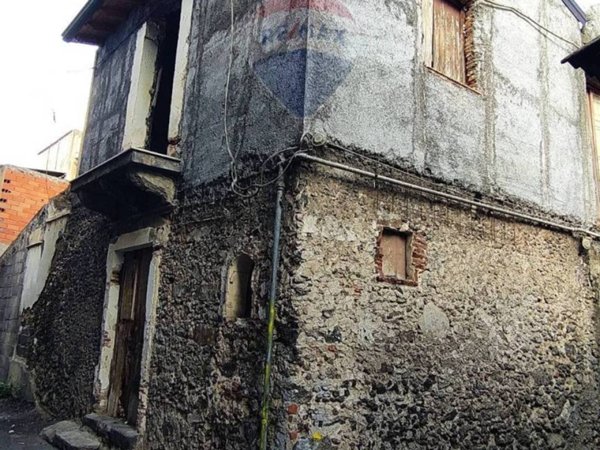 casa indipendente in vendita a Paternò