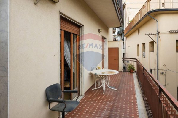 casa semindipendente in vendita a Paternò in zona Centro Storico
