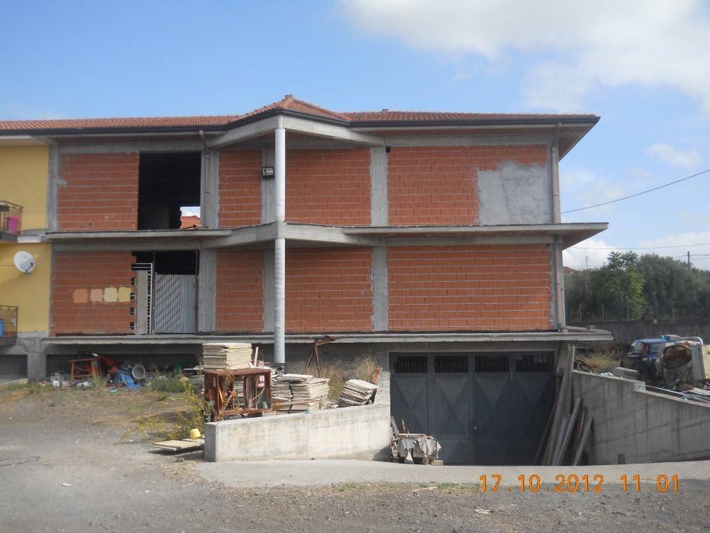 casa indipendente in vendita a Paternò