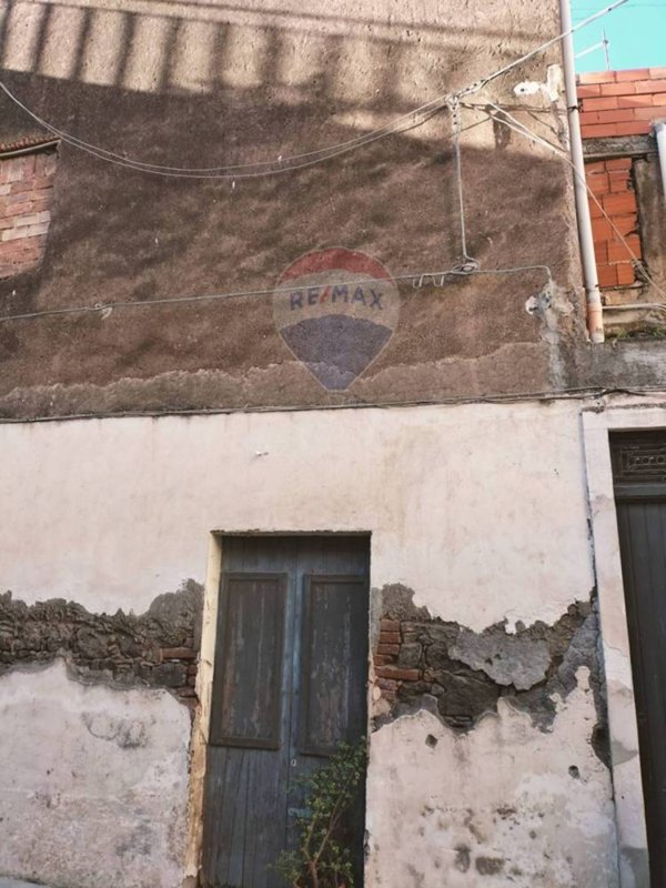 casa indipendente in vendita a Paternò in zona Centro Storico