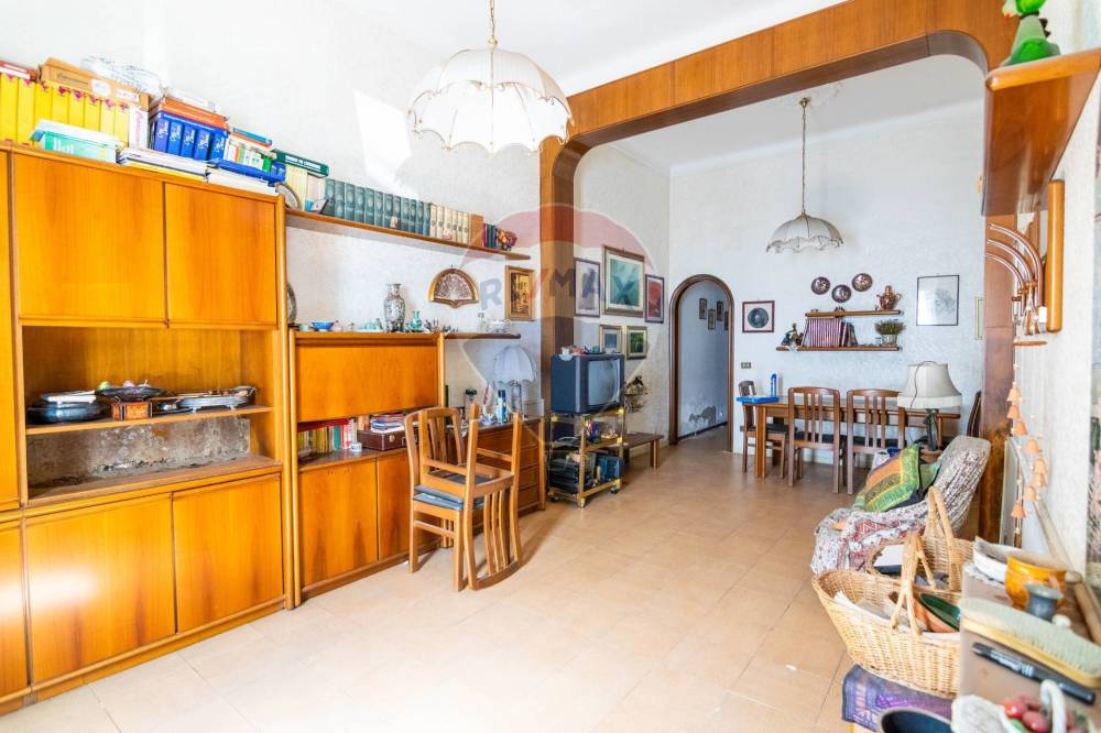 appartamento in vendita a Paternò in zona Centro Storico