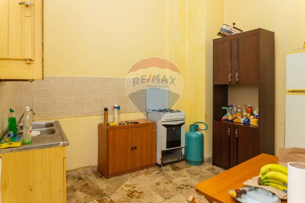 appartamento in vendita a Paternò in zona Centro Storico