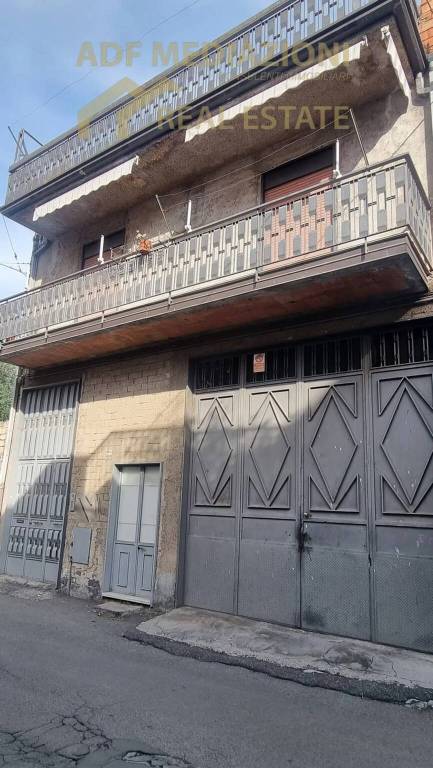 casa indipendente in vendita a Paternò